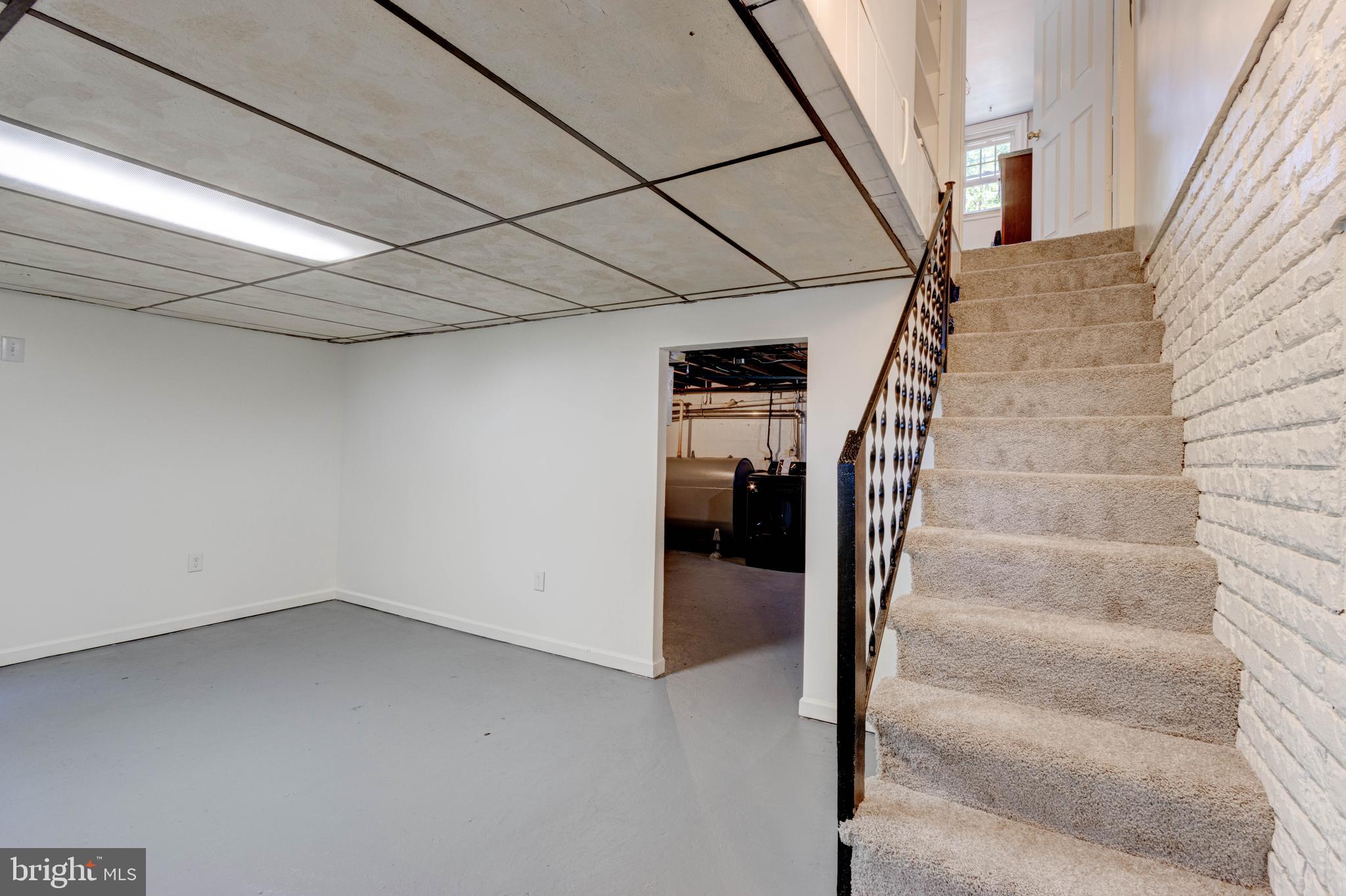523 Academy Road Catonsville, MD 21228 - Photo 18 of 26 a view of entryway