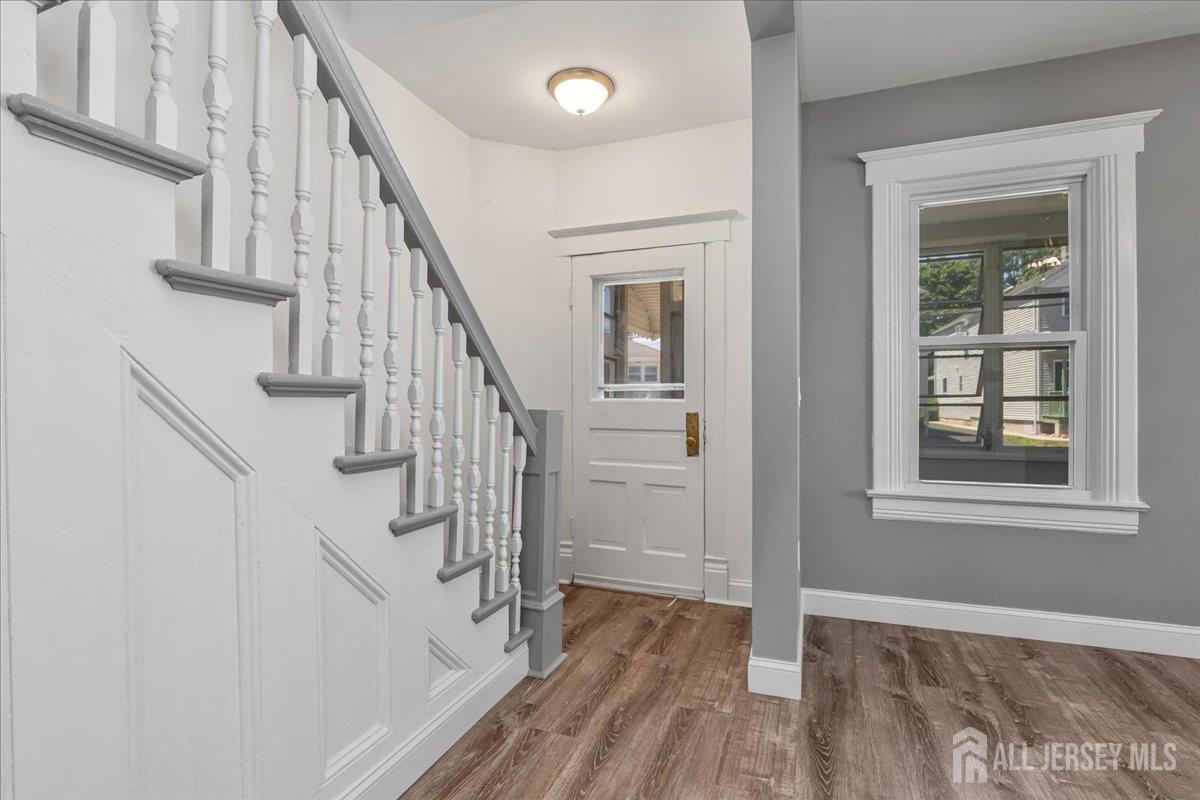 94 Riva Avenue Milltown, NJ 08850 - Photo 9 of 43