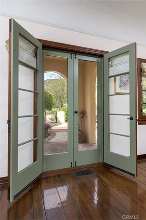 $2,195,000 | 752 Glenview Road, Glendale, CA 91202