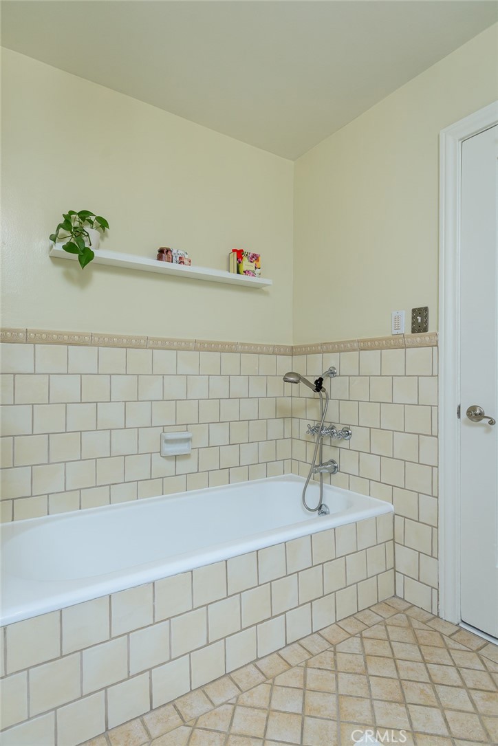 752 Glenview Road Glendale, CA 91202 - Photo 49 of 64