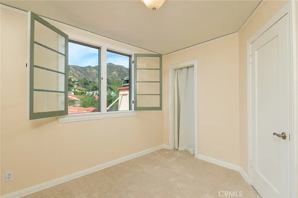 $2,195,000 | 752 Glenview Road, Glendale, CA 91202
