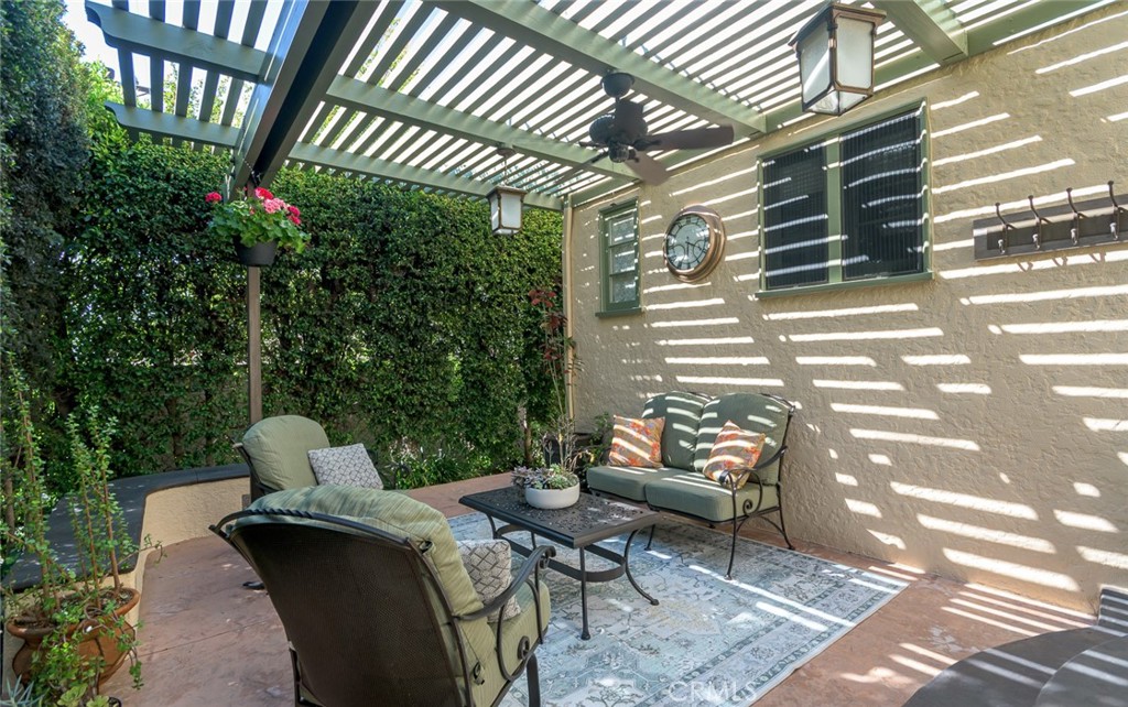 752 Glenview Road Glendale, CA 91202 - Photo 58 of 64 a view of a patio with a table and chairs and a barbeque
