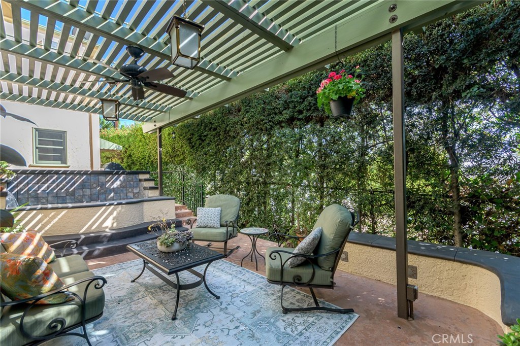 752 Glenview Road Glendale, CA 91202 - Photo 60 of 64 a backyard of a house with table and chairs