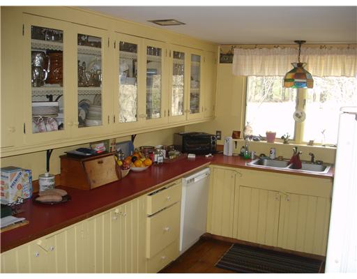 15 Barbs Hill Road Foster, RI 02825 - Photo 4 of 12 Kitchen.