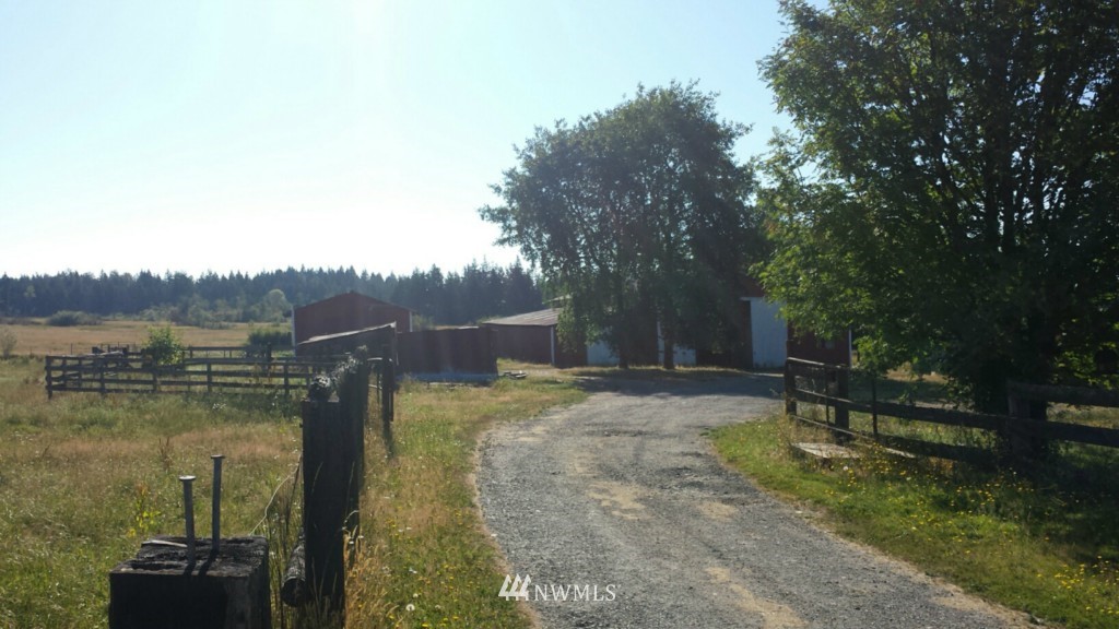 766 North Military Road Winlock, WA 98596 - Photo 4 of 10