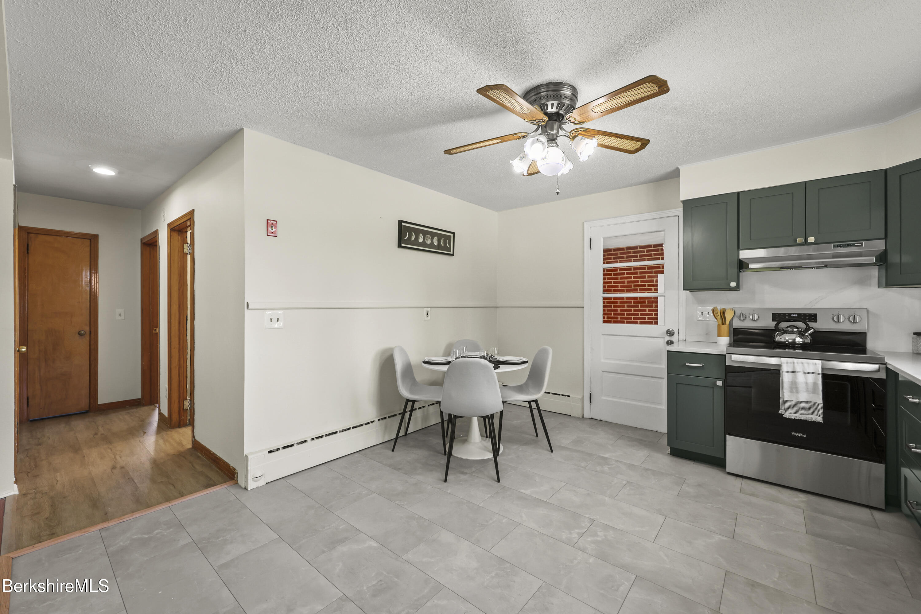 43 State Street Pittsfield, MA 01201 - Photo 16 of 42 Kitchen