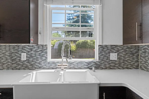 $425,000 | 6214 1st Avenue, Sacramento, CA 95817