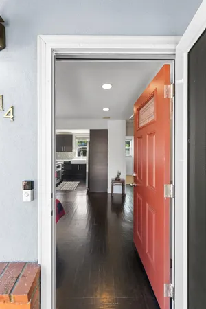 $425,000 | 6214 1st Avenue, Sacramento, CA 95817