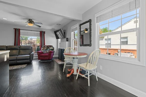 $425,000 | 6214 1st Avenue, Sacramento, CA 95817