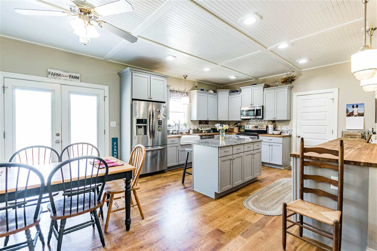 8388 Buffalo Road Selma, NC 27576 - Photo 7 of 30 Bead Board Ceiling!