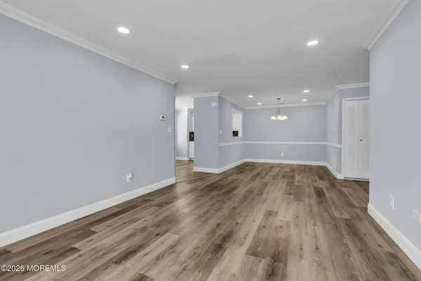$464,900 | 401 Hampton Court, Unit 157, Manalapan, NJ 07726