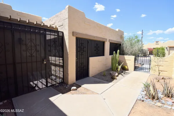 $1,600 | 3277 West Moon Dance Way, Tucson, AZ 85741