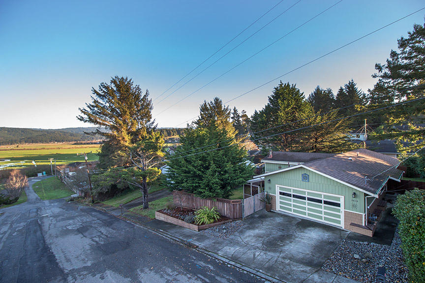 3616 Edgewood Road Eureka, CA 95501 - Photo 1 of 36