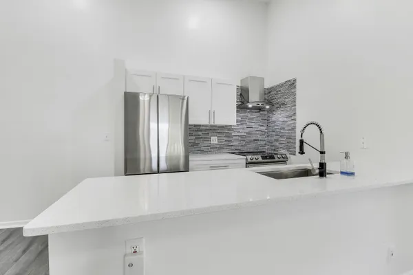 $296,888 | 6392 Chasewood Drive, Unit F, Jupiter, FL 33458