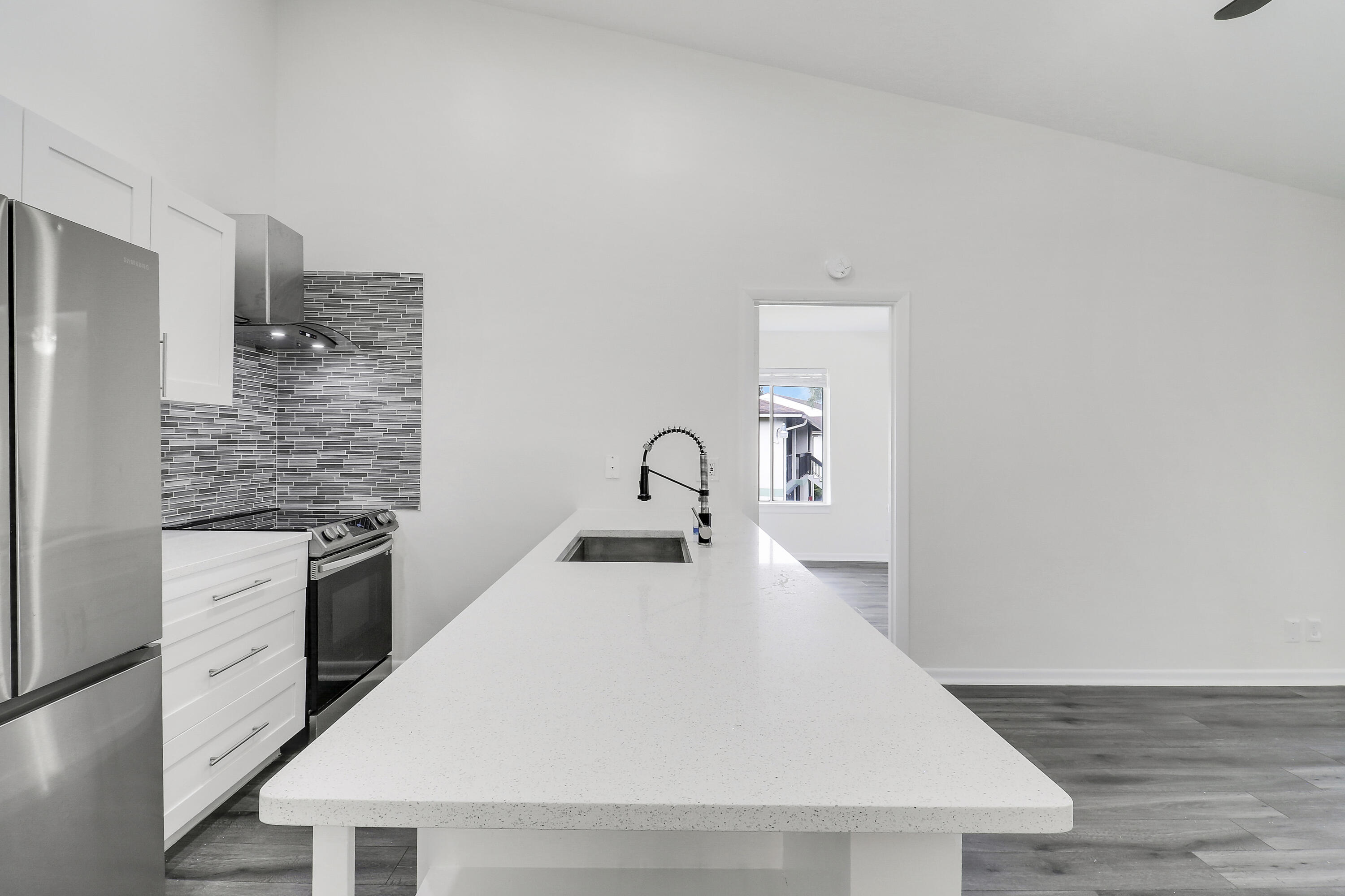 6392 Chasewood Drive, Unit F Jupiter, FL 33458 - Photo 18 of 29 House3-23