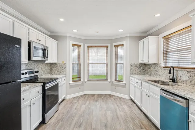 $340,000 | 1206 Hanover Drive, Euless, TX 76040