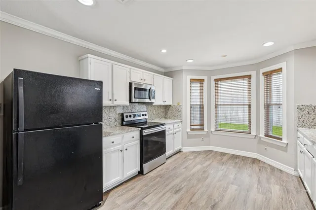 $340,000 | 1206 Hanover Drive, Euless, TX 76040