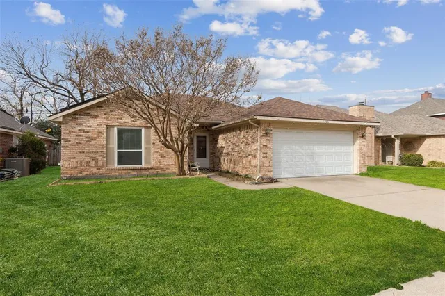 $340,000 | 1206 Hanover Drive, Euless, TX 76040