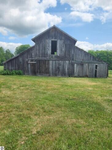6205 County Road Lewiston, MI 49756 - Photo 9 of 14 Gallery Image 9