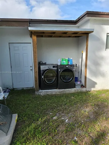 $2,800 | 1420 Northwest 116th Street, Miami, FL 33167