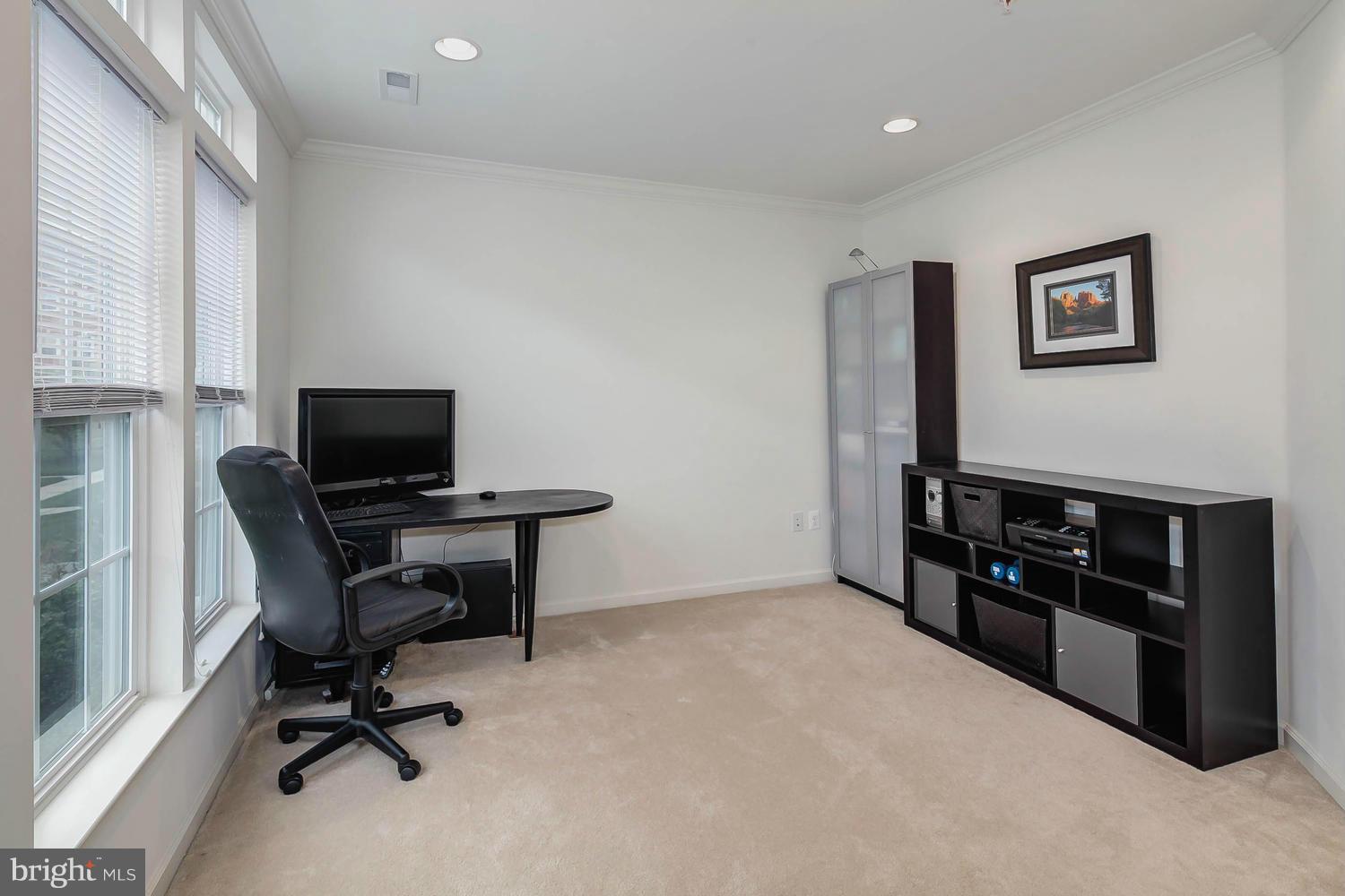 1745 Theale Way Hanover, MD 21076 - Photo 3 of 25 Interior (General)