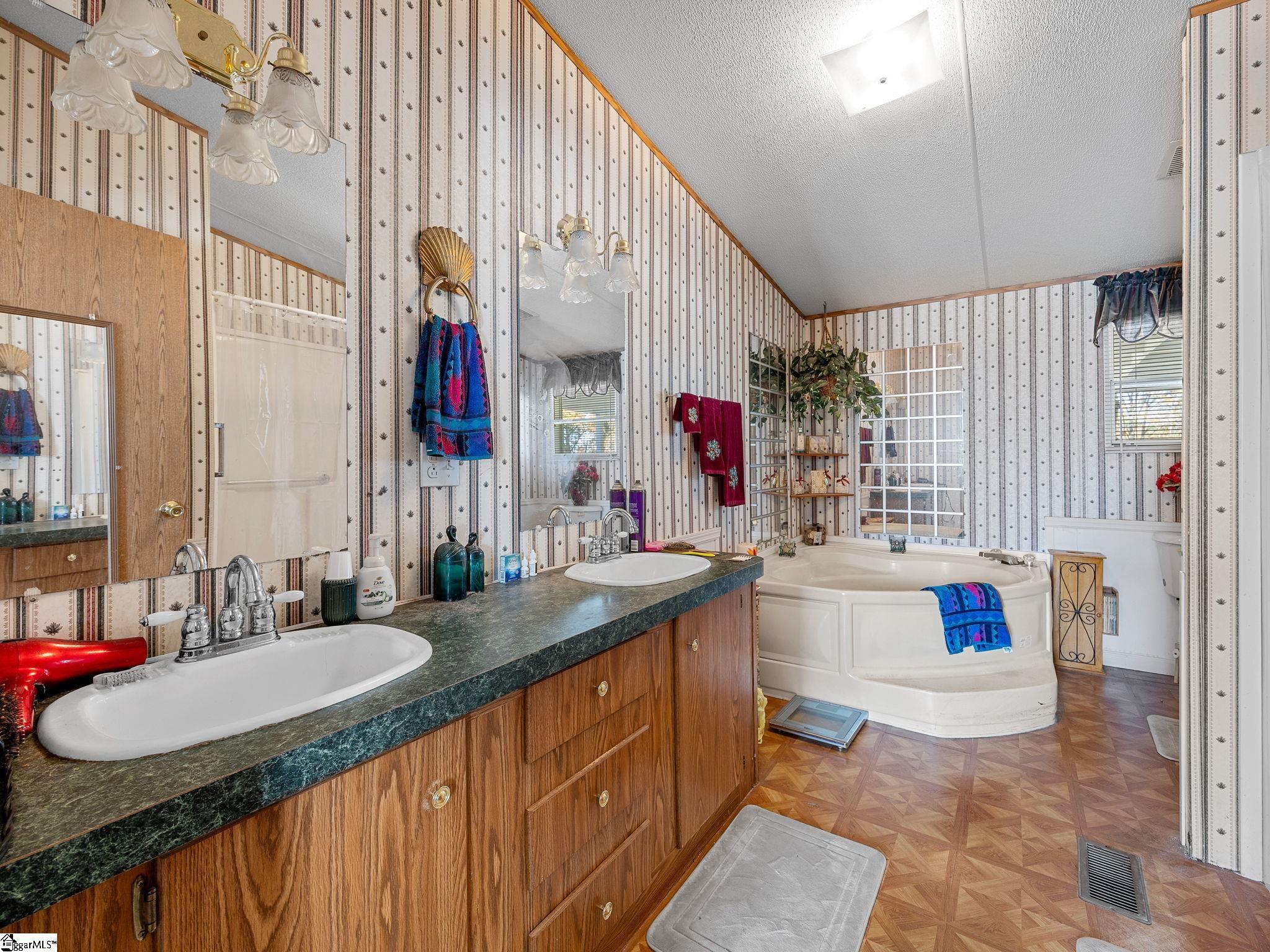 1103 State Rd S-44-57 Union, SC 29379 - Photo 21 of 50