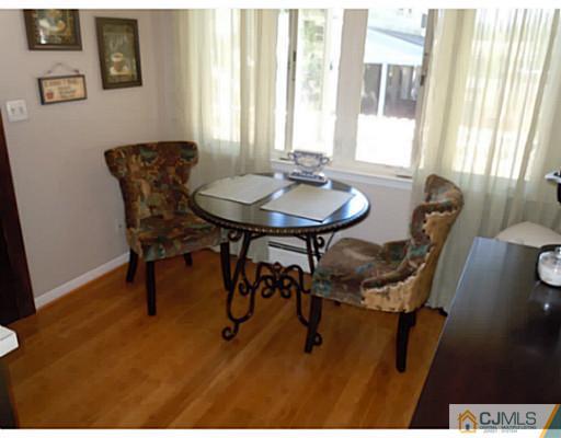 5 Sherold Road Colonia, NJ 07067 - Photo 6 of 12 Gallery Image 6