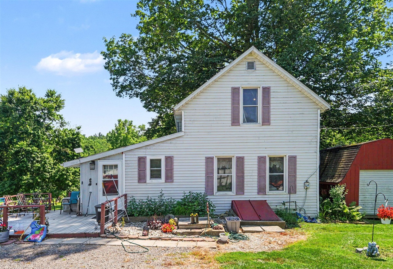 829 East Wagner Road Buchanan, MI 49107 - Photo 3 of 29 Gallery Image 3