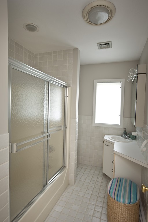 23 Ida Road Marblehead, MA 01945 - Photo 25 of 28
