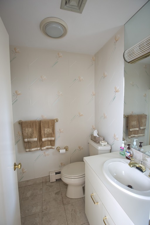23 Ida Road Marblehead, MA 01945 - Photo 8 of 28