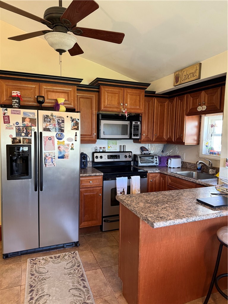 817 Tower Hill Road North Kingstown, RI 02852 - Photo 6 of 23