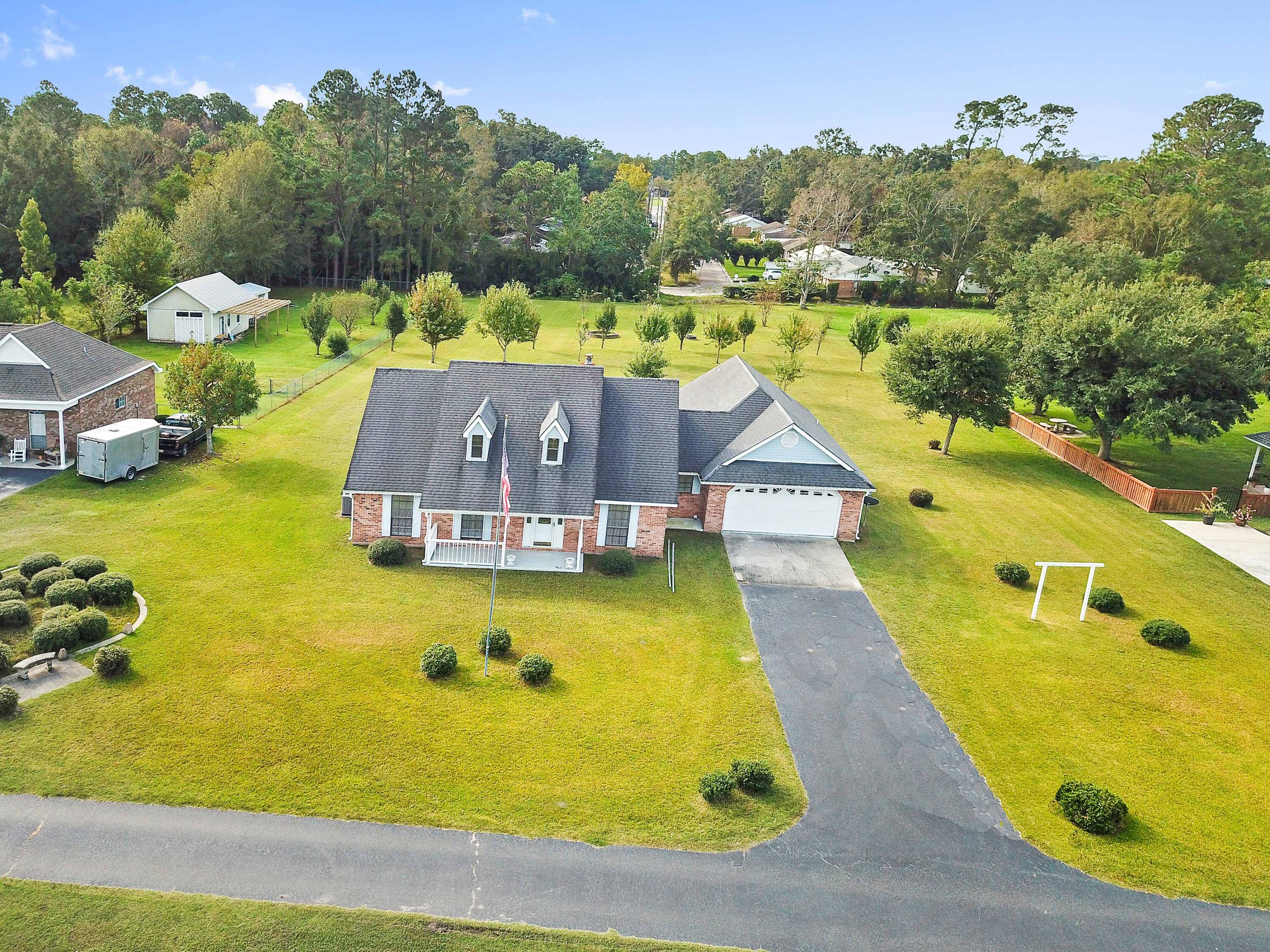 15325 Big Ridge Road Biloxi, MS 39532 - Photo 4 of 32 025