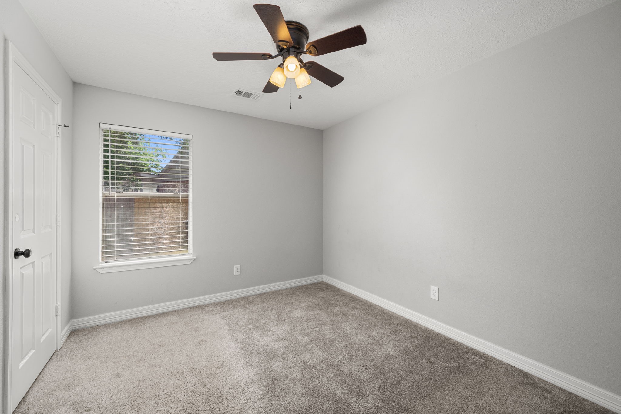 10806 Sutter Ranch Circle Houston, TX 77064 - Photo 20 of 30