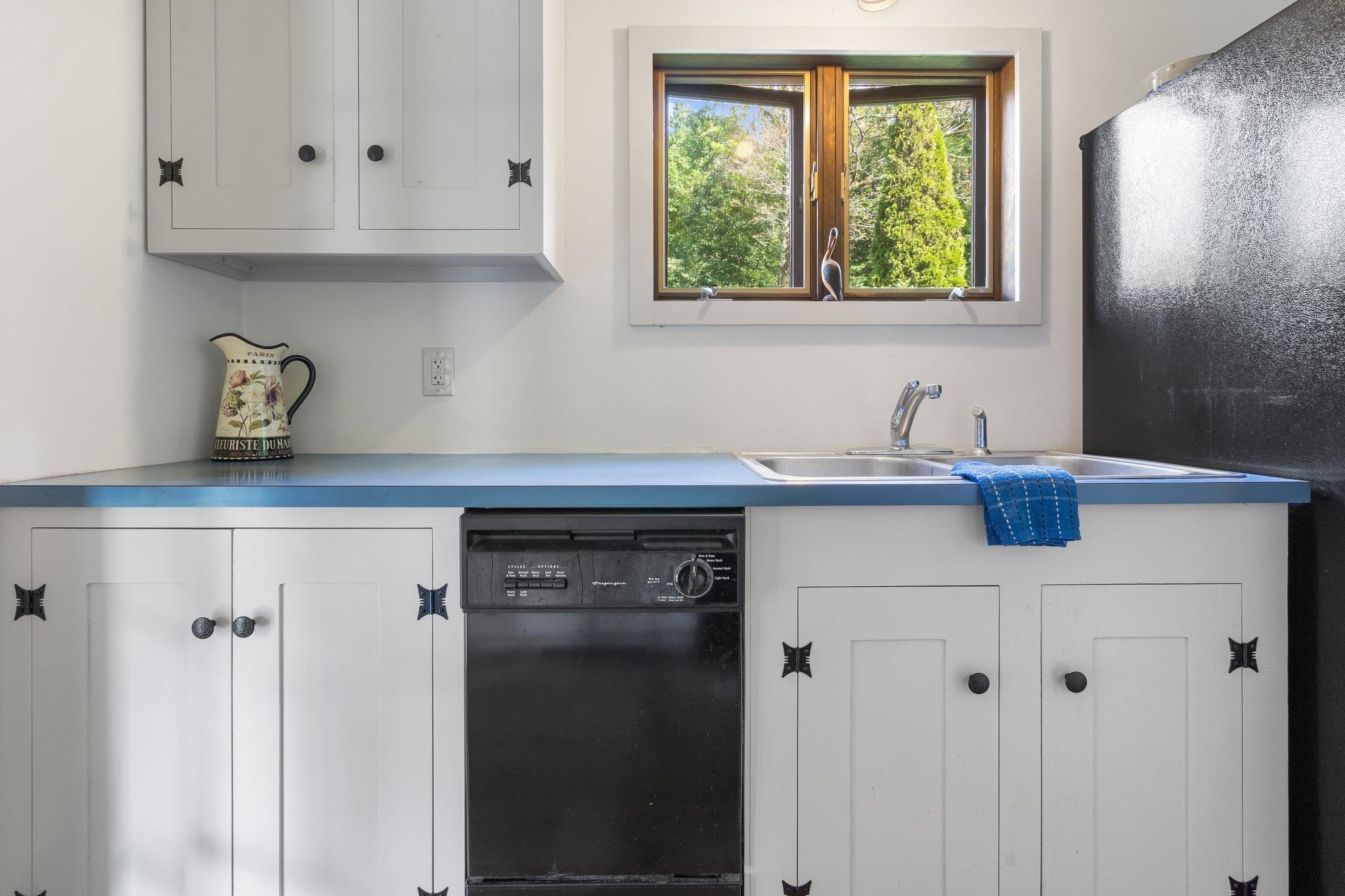 81 Cold Pond Road Acworth, NH 03601 - Photo 4 of 40