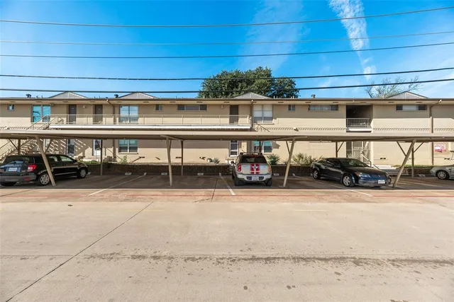 $180,000 | 11152 Valleydale Drive, Unit A, Dallas, TX 75230