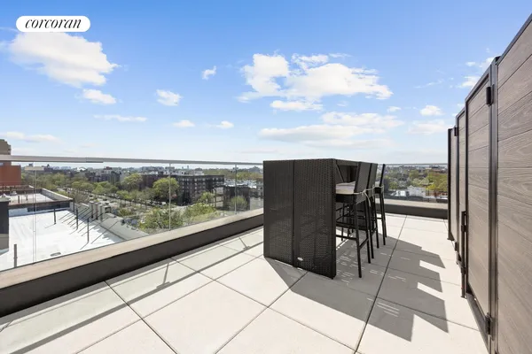 $680,000 | 379 Ocean Parkway, Unit 5C | Kensington