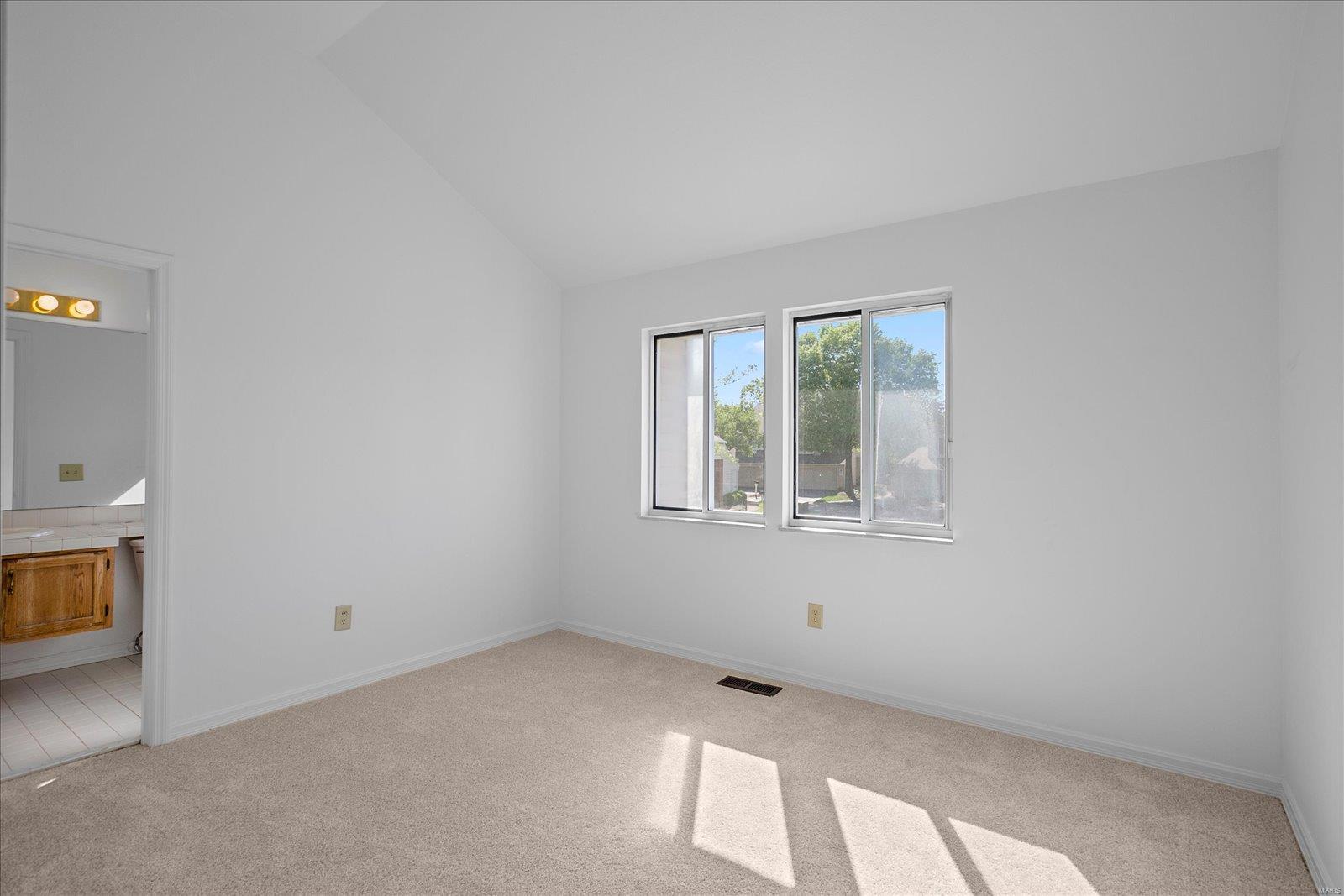 606 Highview Cir Drive Ballwin, MO 63021 - Photo 31 of 35