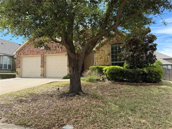 $299,900 | 108 Cole Street, Forney, TX 75126