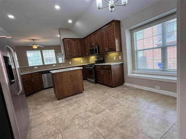 $299,900 | 108 Cole Street, Forney, TX 75126