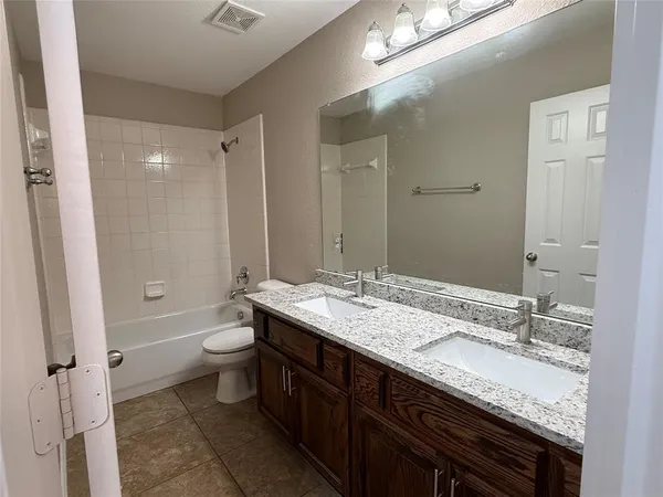 $299,900 | 108 Cole Street, Forney, TX 75126