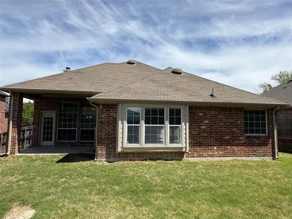 $299,900 | 108 Cole Street, Forney, TX 75126