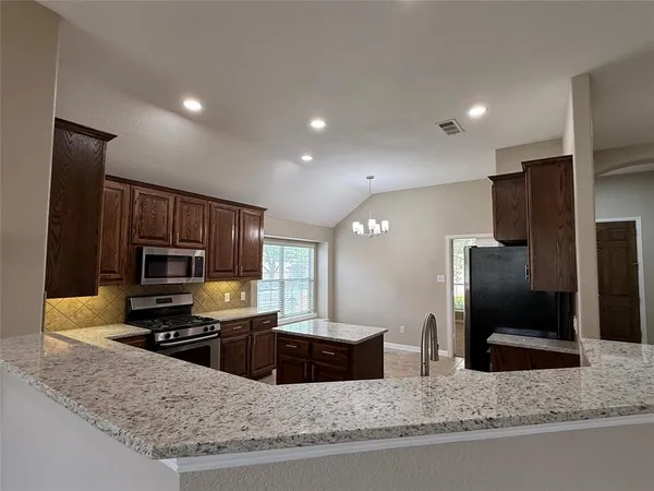 $299,900 | 108 Cole Street, Forney, TX 75126