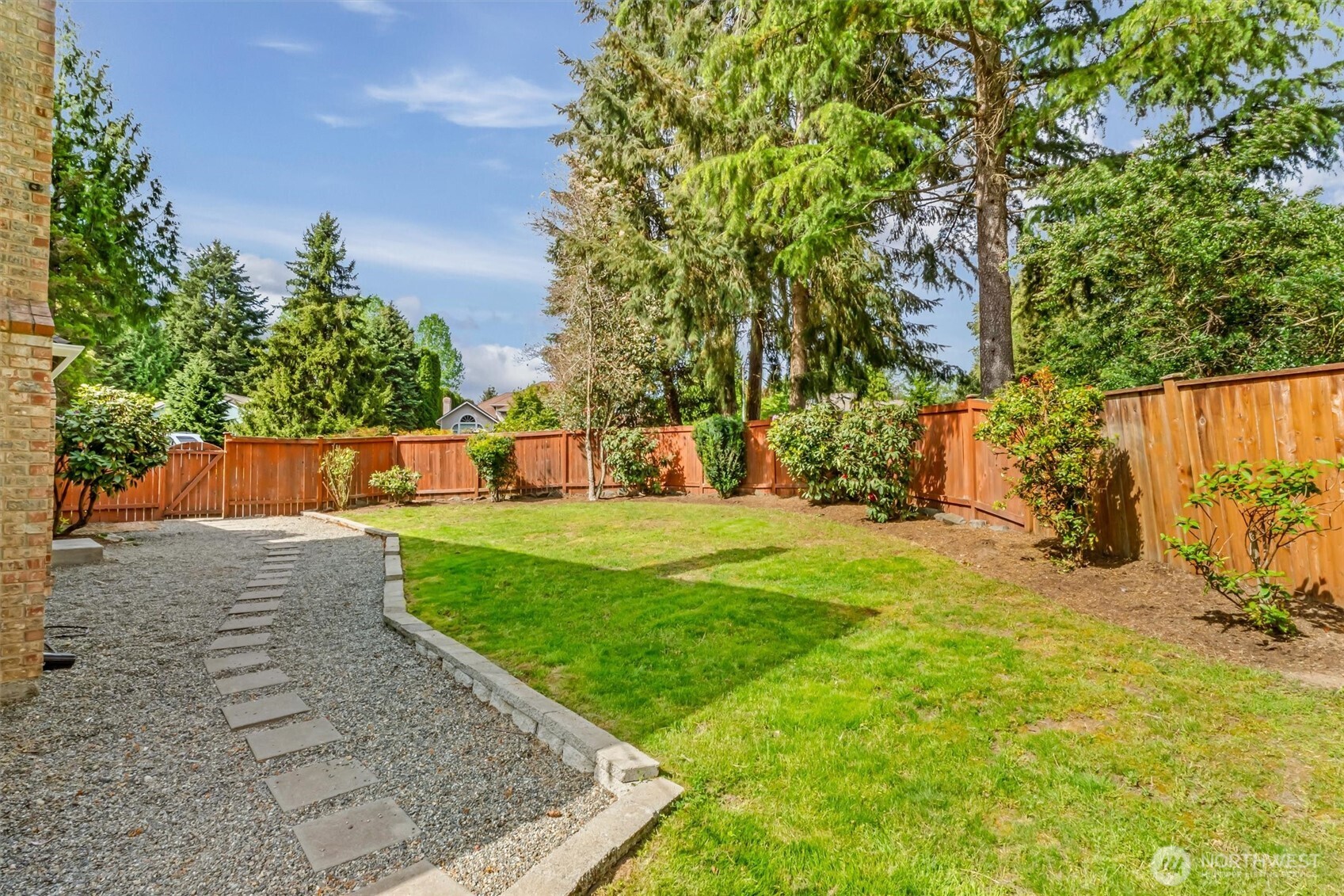 18501 28th Avenue Southeast Bothell, WA 98012 - Photo 37 of 38