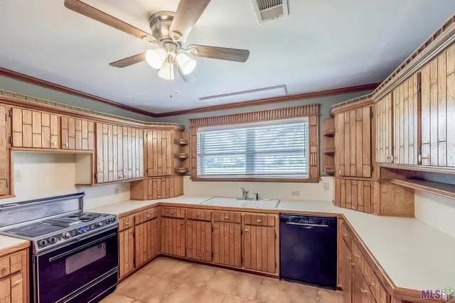 $299,000 | 600 Buena Vista Boulevard, Houma, LA 70360