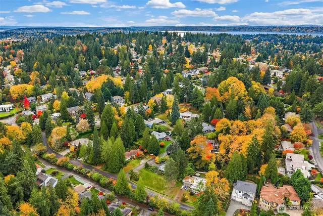 $2,194,000 | 10054 Northeast 33rd Street, Unit 2&3, Bellevue, WA 98004