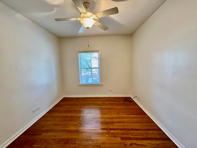 $2,250 | 6042 North Kenmore Avenue, Unit 1, Chicago, IL 60660