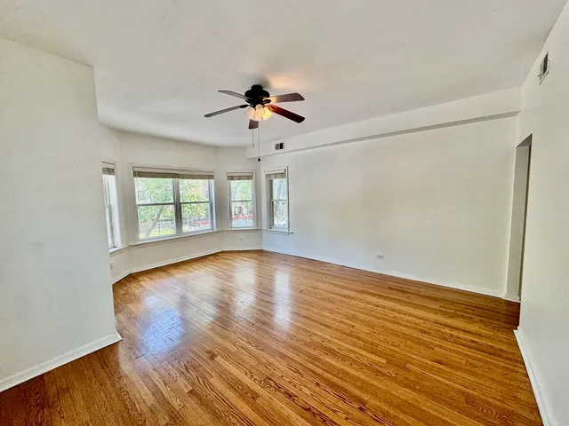 $2,250 | 6042 North Kenmore Avenue, Unit 1, Chicago, IL 60660