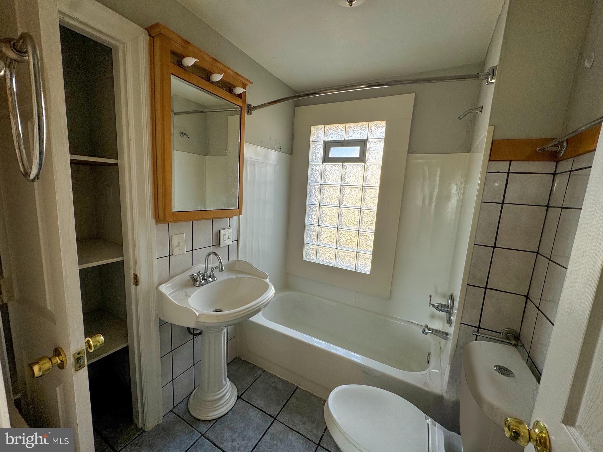 1047 Spur Road Souderton, PA 18964 - Photo 8 of 28 Gallery Image 8
