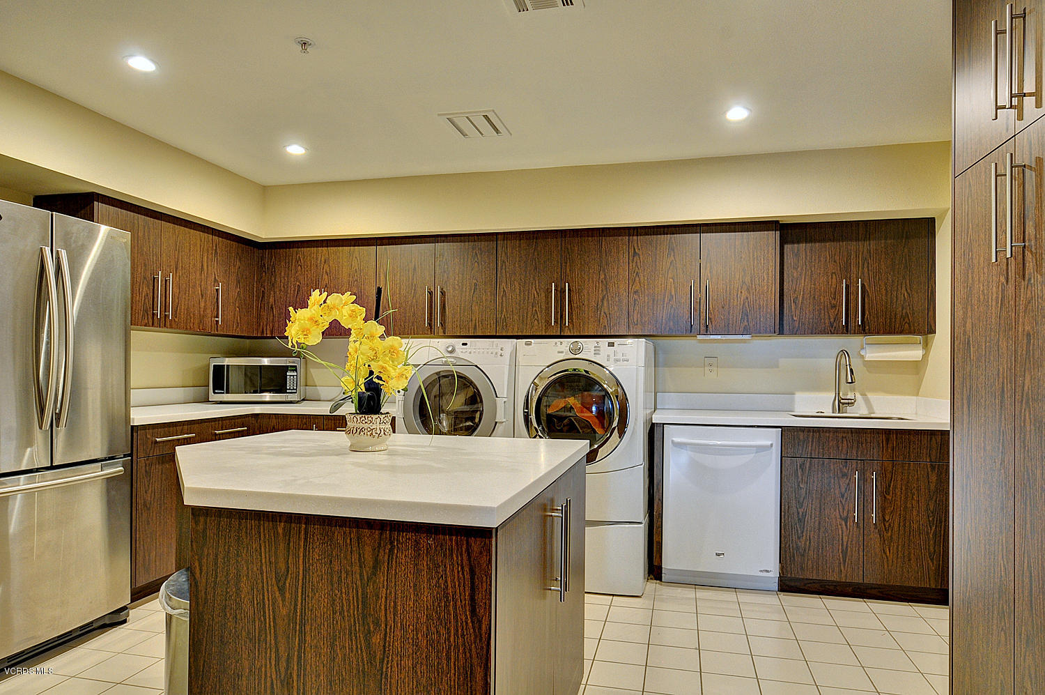 12416 Presilla Road Camarillo, CA 93012 - Photo 31 of 47 SKY_39
