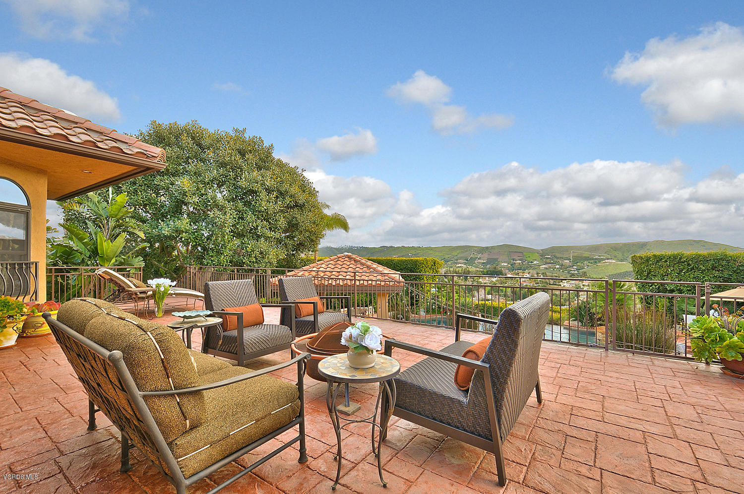 12416 Presilla Road Camarillo, CA 93012 - Photo 32 of 47 SKY_40